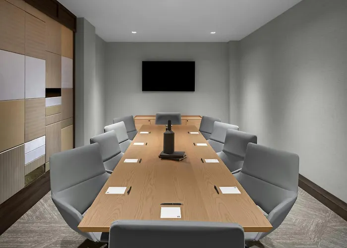 Ac Hotel By Marriott Durham Duke University