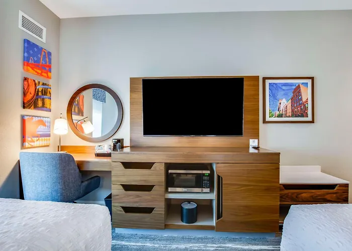 Hampton Inn & Suites By Hilton Louisville East Oxmoor