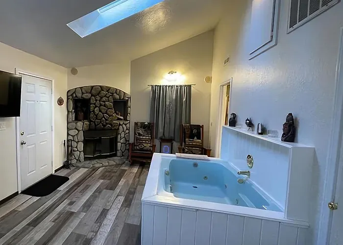 Pine Knot Guest Ranch