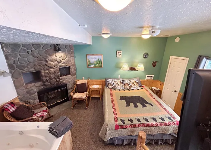 Pine Knot Guest Ranch