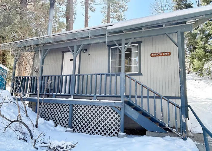 Pine Knot Guest Ranch