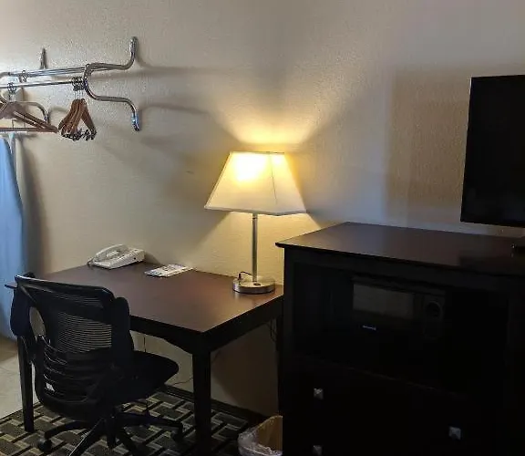 Executive Inn Motel & Rv Park