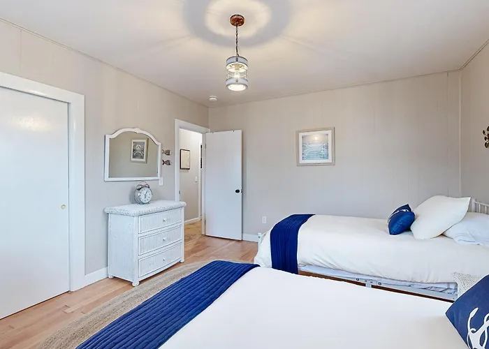 Naples Hideaway Retreat