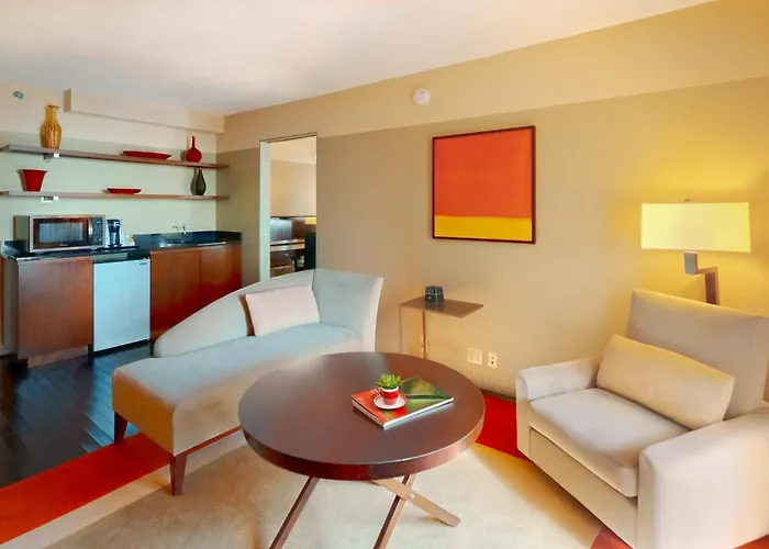 Crowne Plaza - Chicago West Loop By Ihg