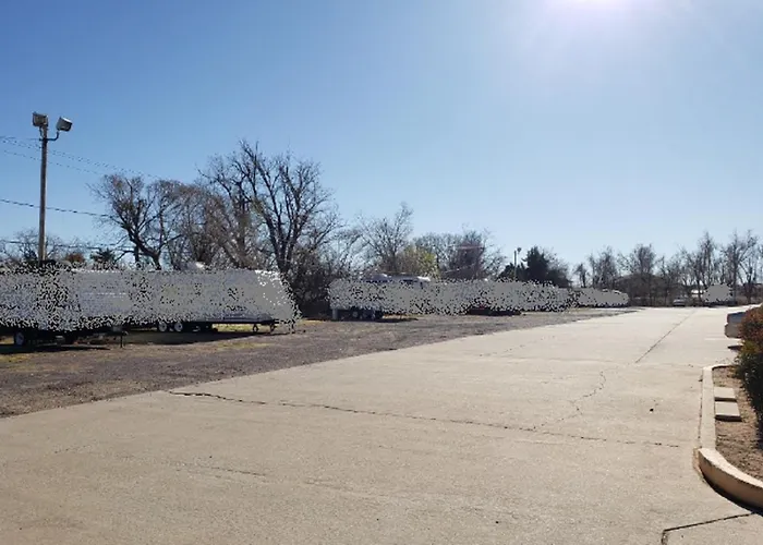 Executive Inn Motel & Rv Park