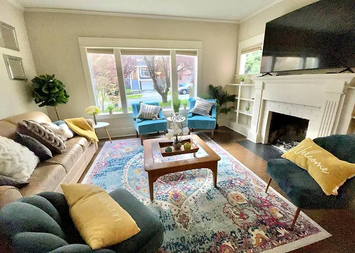 Seattle Escape Queen Anne W Private Deck