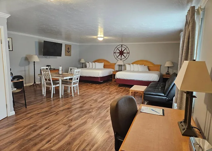 Captain'S Inn And Suites