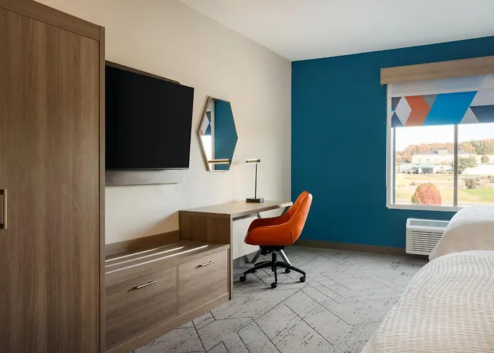 Holiday Inn Express & Suites Forrest City By Ihg