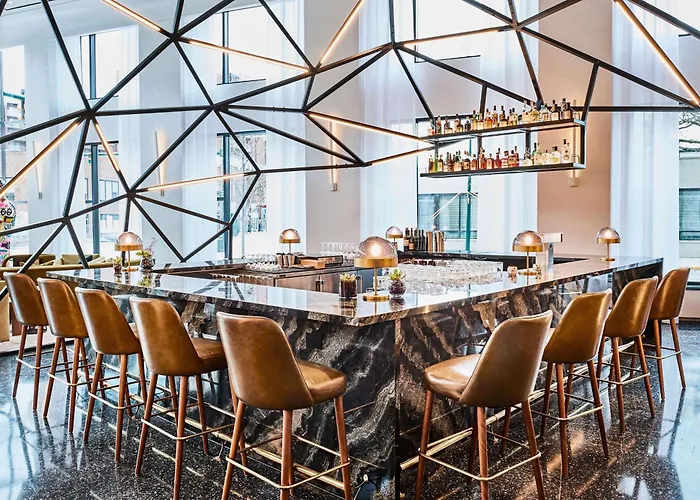 Daxton Hotel Birmingham, Curio Collection By Hilton
