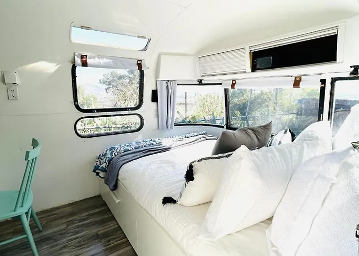 Stay In Style - Airstream & Views