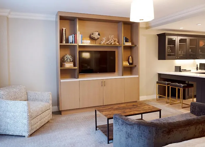 Delamar West Hartford
