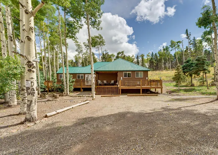 Mountain Views: Cabin In Fort Garland Near Hiking