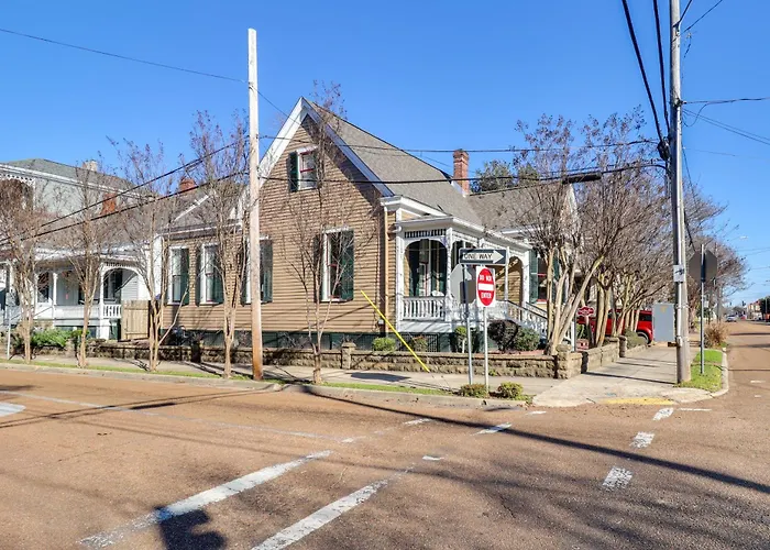 Walk To Mississippi River & Dtwn: Historic Haven!