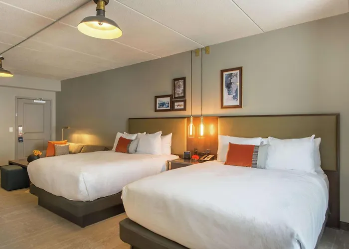 Hotel Saranac, Curio Collection By Hilton