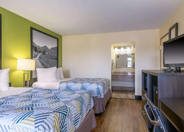 Motel 6 Forsyth, Ga Tift College