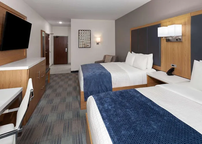 La Quinta Inn & Suites By Wyndham Coralville Iowa City