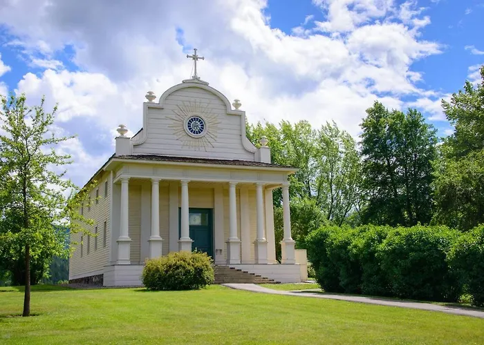Historic Wallace Gem Hot Tub Walk Downtown