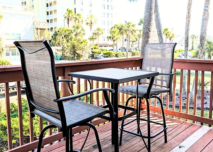 Be A Nomad - Beachside Apartments