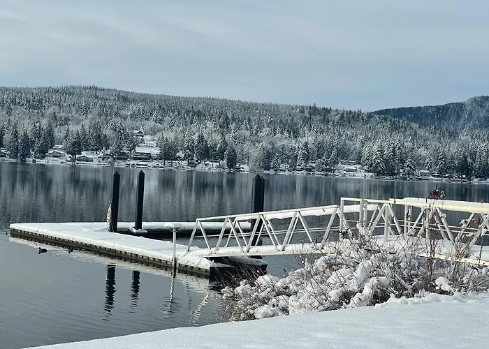 Lake Samish Cozy Getaway