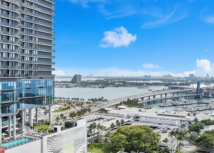 X Lounge V-Panoramic Private Residence