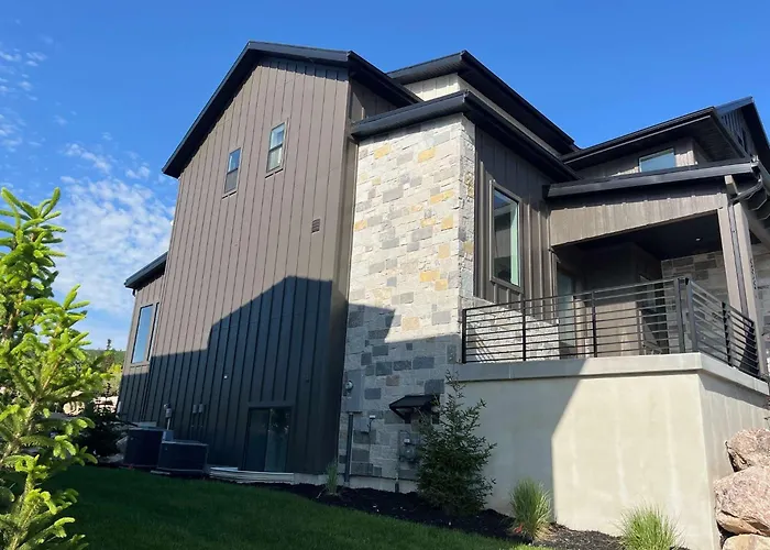 New Luxury Home Super Comfy By Snowbasin & Pow Mow