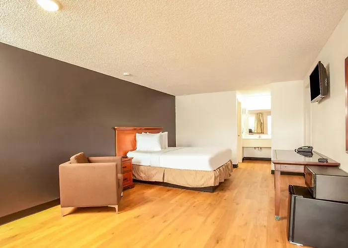 Oyo Hotel Centralia