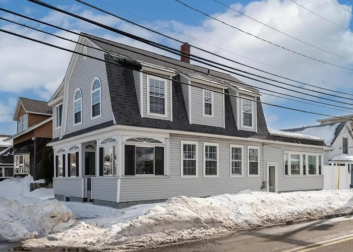 Reel Em Inn - Old Orchard Beach House