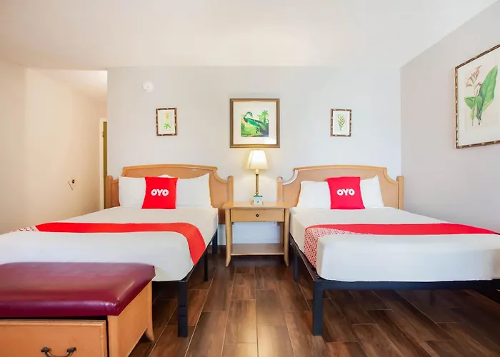 Oyo Waterfront Hotel- Cape Coral Fort Myers, Fl