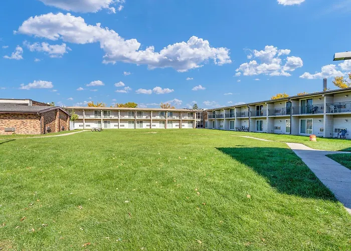 Red Lion Inn & Suites Urbana