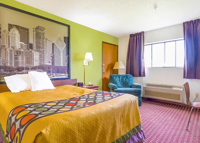 Super Rest Inn