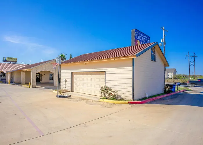 Pleasanton Executive Inn By Oyo