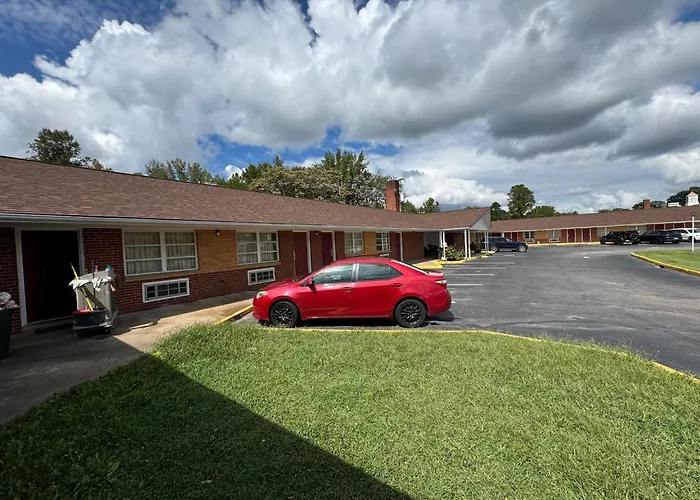 Travel Inn Danville
