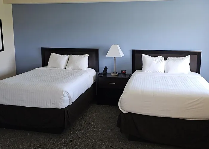 Cobblestone Inn & Suites - Manchester