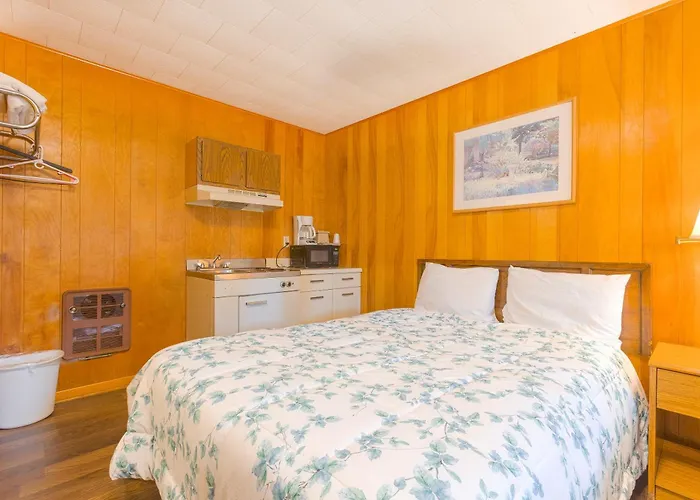 Parkside Motel By Oyo Meadville Conneaut Lake