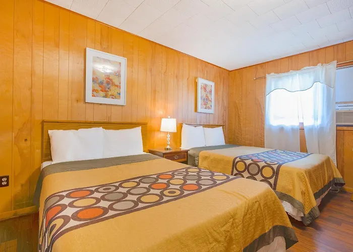 Parkside Motel By Oyo Meadville Conneaut Lake