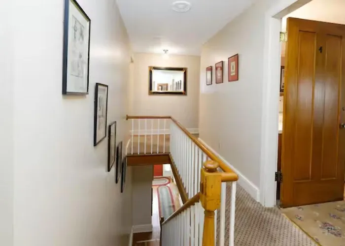 Briarstone Inn Unit 2