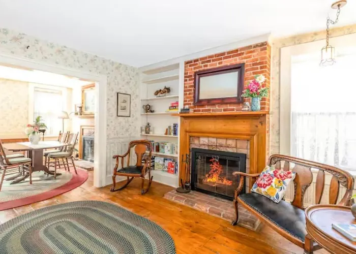 Briarstone Inn Unit 2