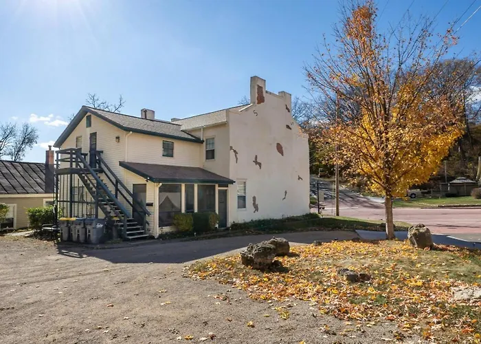 Briarstone Inn Unit 2