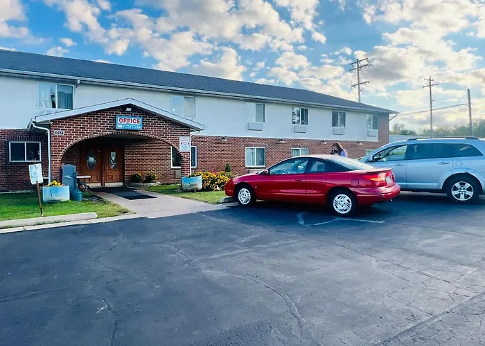 Villa Inn Motel Near Hwy 12 Wi Capital O