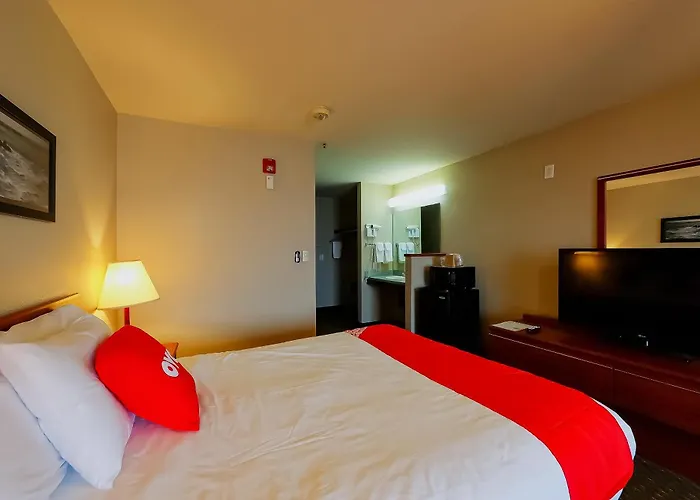 Siletz Bay Beachfront Hotel By Oyo Lincoln City
