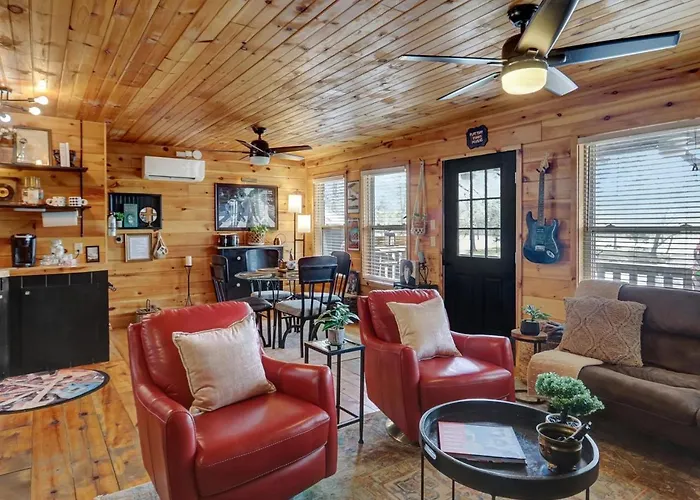 Rock N Roll Lake Haus