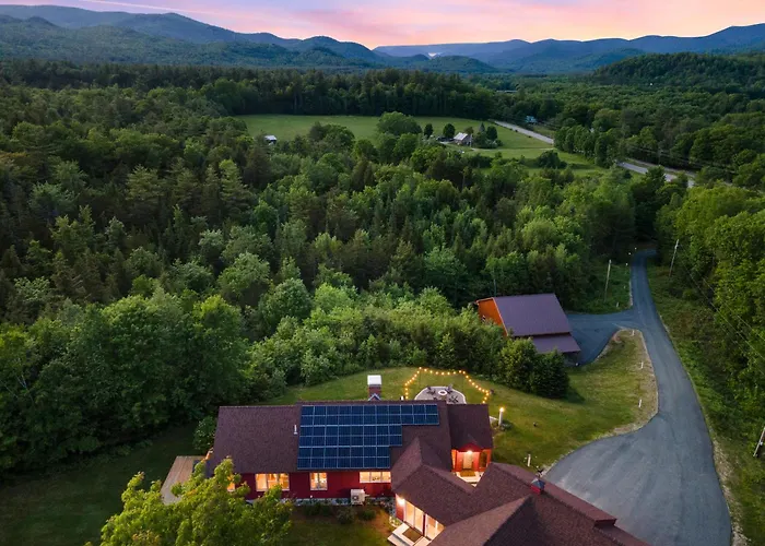 Ridgeview - 70 Acre White Mountain Estate With Views