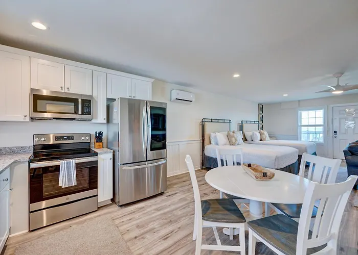 103 Queen Ada & Pet Friendly Suite, 1St Floor Sundown