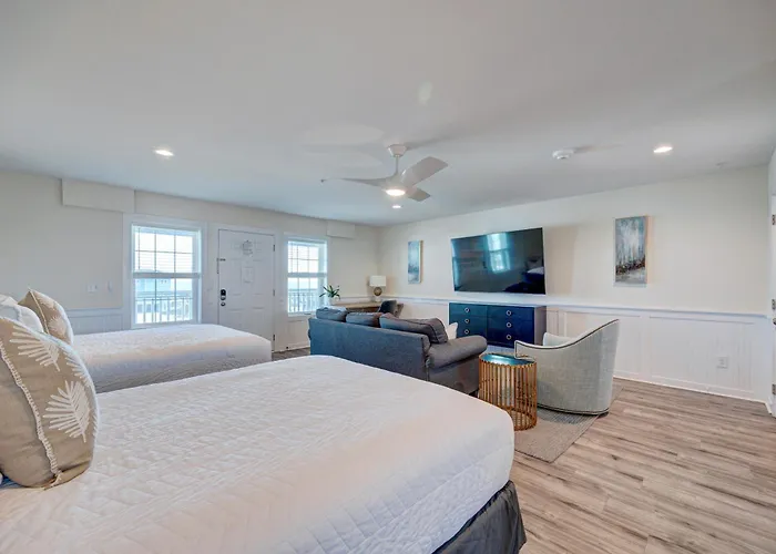 103 Queen Ada & Pet Friendly Suite, 1St Floor Sundown