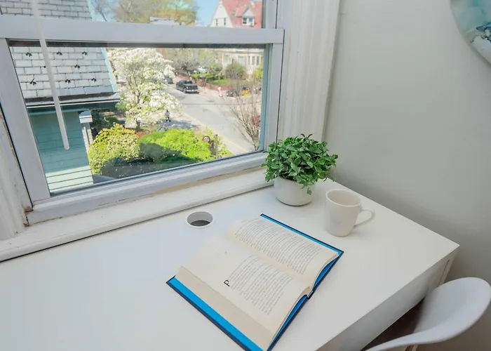 Jennifer'S Cozy Tower Lookout 3Br Brown U Views