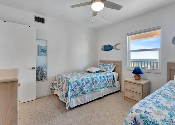 Kings Hideaway Oceanview Pool