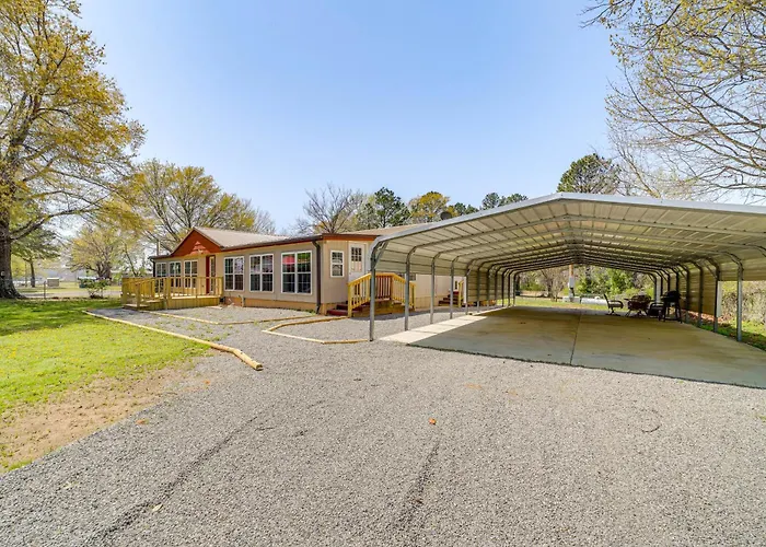 Walk To Beach: Eufaula 'Fisherman'S Delight' Home