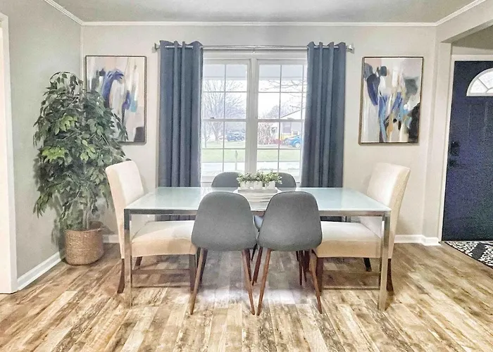 Decatur'S Cozy Family Charm With Modern Touches