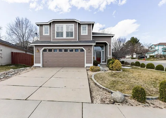 Designer Home Conveniently Located In Reno Nv