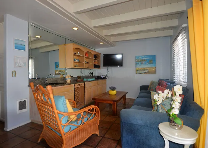 211Cl 211 Claressa